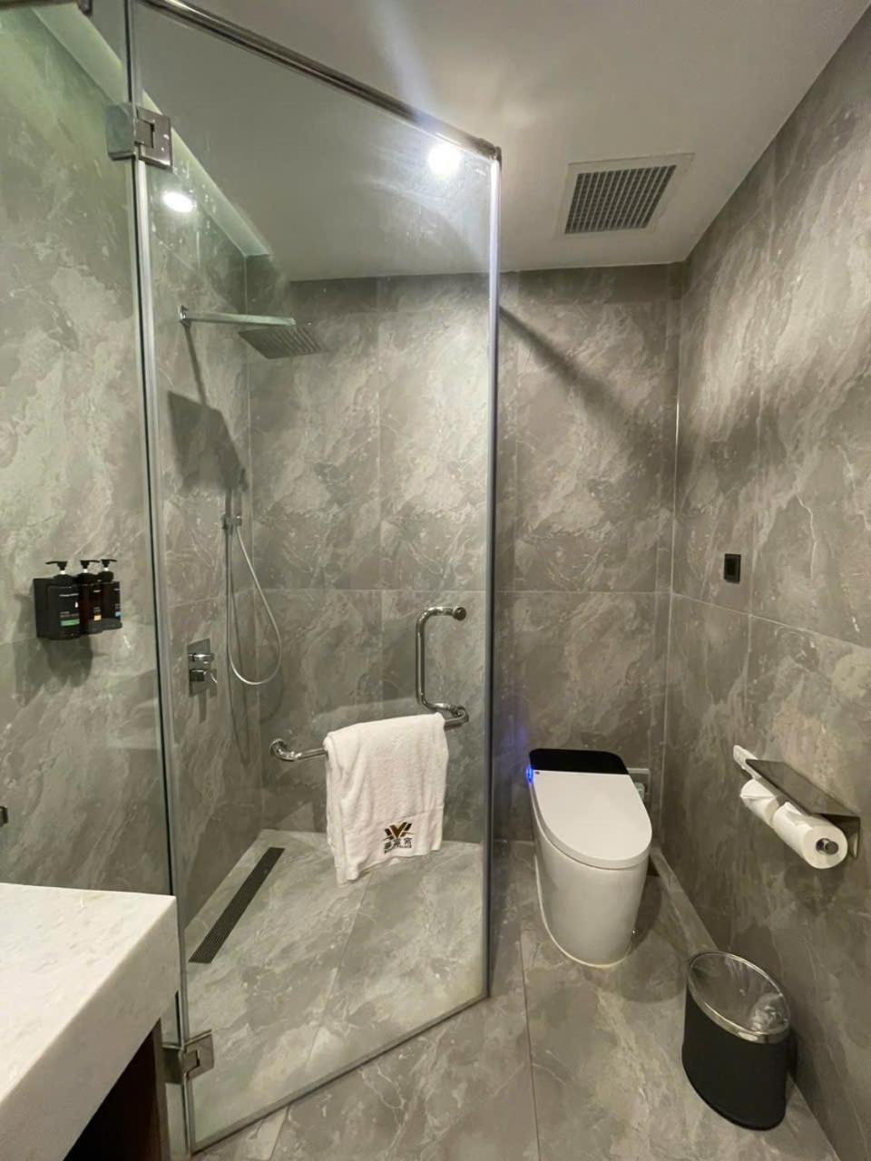 Wah Fu Hotel Ho Chi Minh Zewnętrze zdjęcie